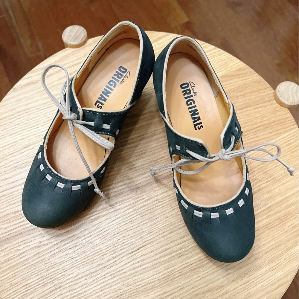 Clarks original wedges in navy blue